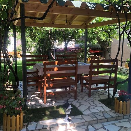 Vila Culli Permet Ngoại thất bức ảnh